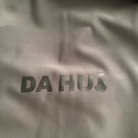 Dahui Rash Guard - Picture 6 of 11